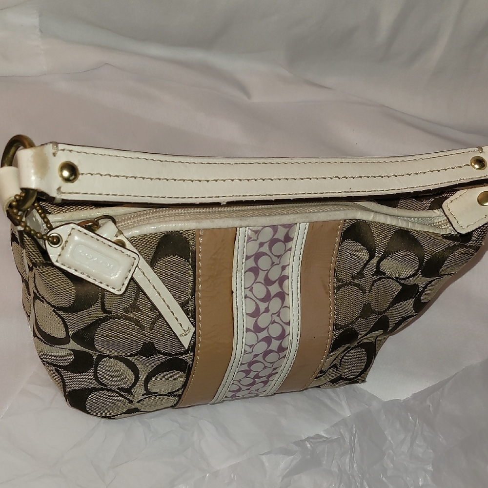 Coach Vintage Small Hampton Top Handle Bag - Picture 7 of 12